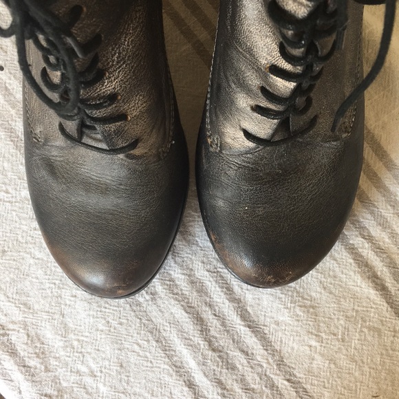 Woman’s Bacio 61 boots - Picture 4 of 7